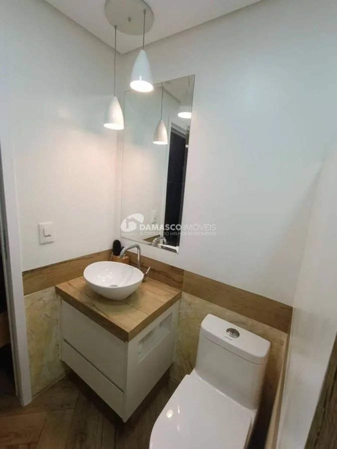 Sobrado à venda 2 Quartos, 2 Suites, 3 Vagas, Fundação, São Caetano do Sul - SP