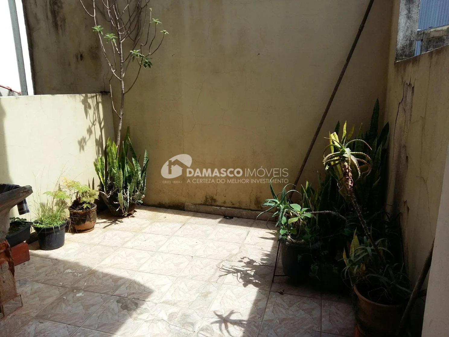 Casa à venda 2 Quartos, 3 Vagas, Vila Palmares, Santo André - SP