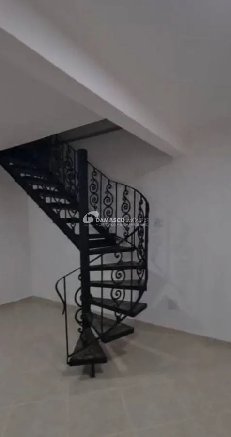 Sobrado a venda 3 dormitórios