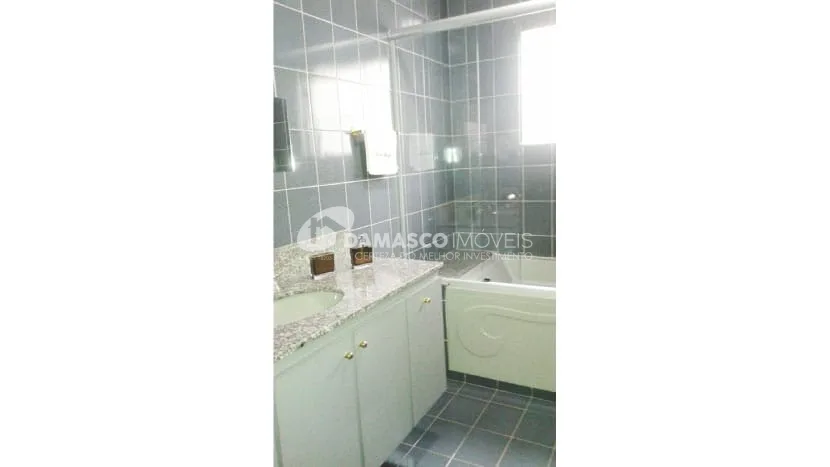 Sobrado à venda 4 Quartos, 4 Suites, 9 Vagas, 800M², Campestre, Santo André - SP
