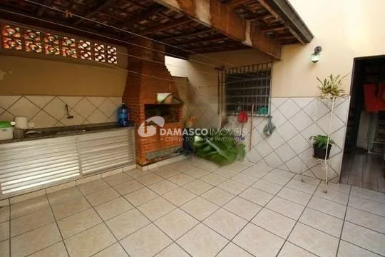Sobrado à venda 3 Quartos, 1 Suite, 3 Vagas, 250M², Vila Alpina, São Paulo - SP