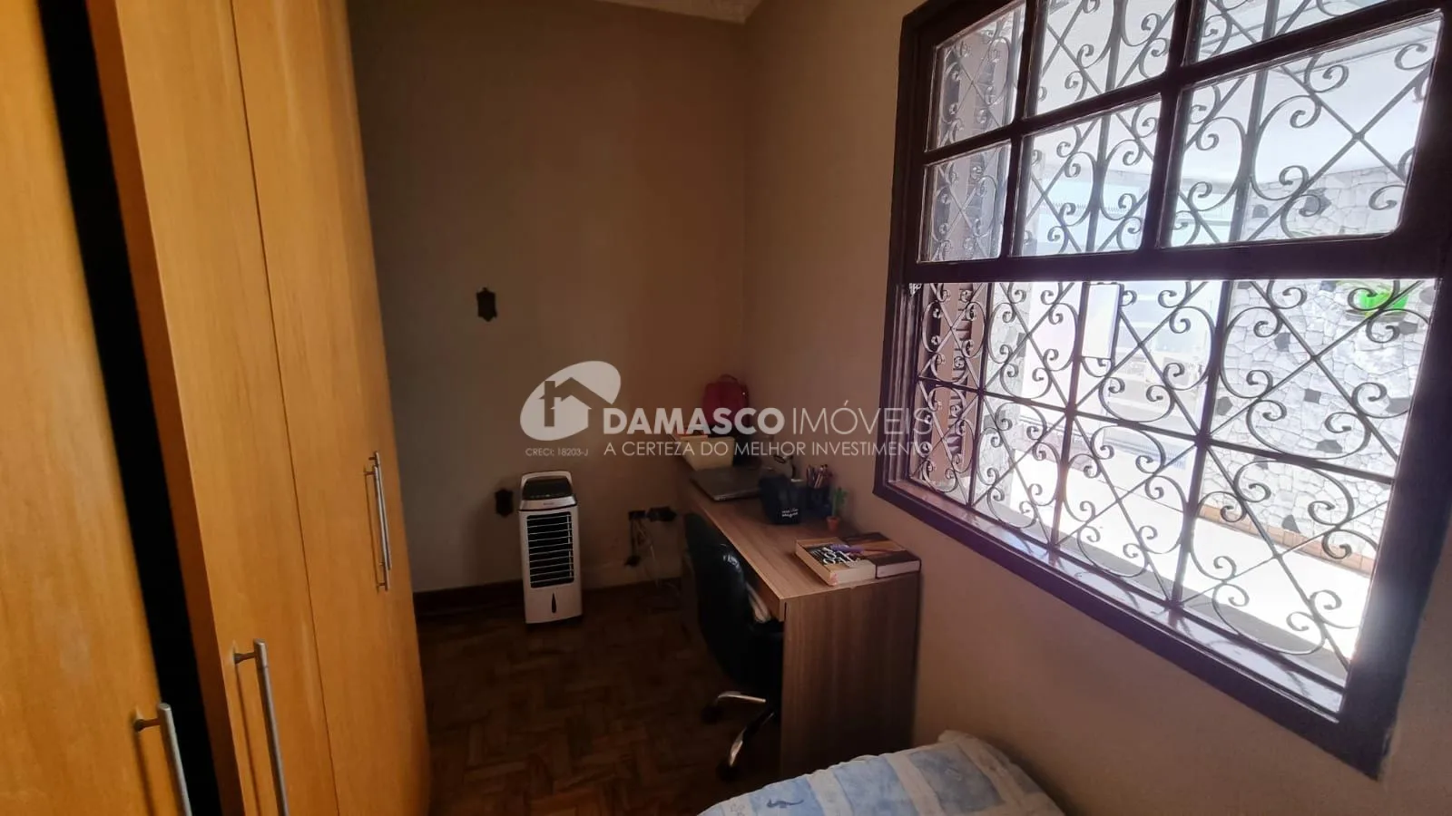 Casa à venda 4 Quartos, 1 Suite, 4 Vagas, 246M², Osvaldo Cruz, São Caetano do Sul - SP