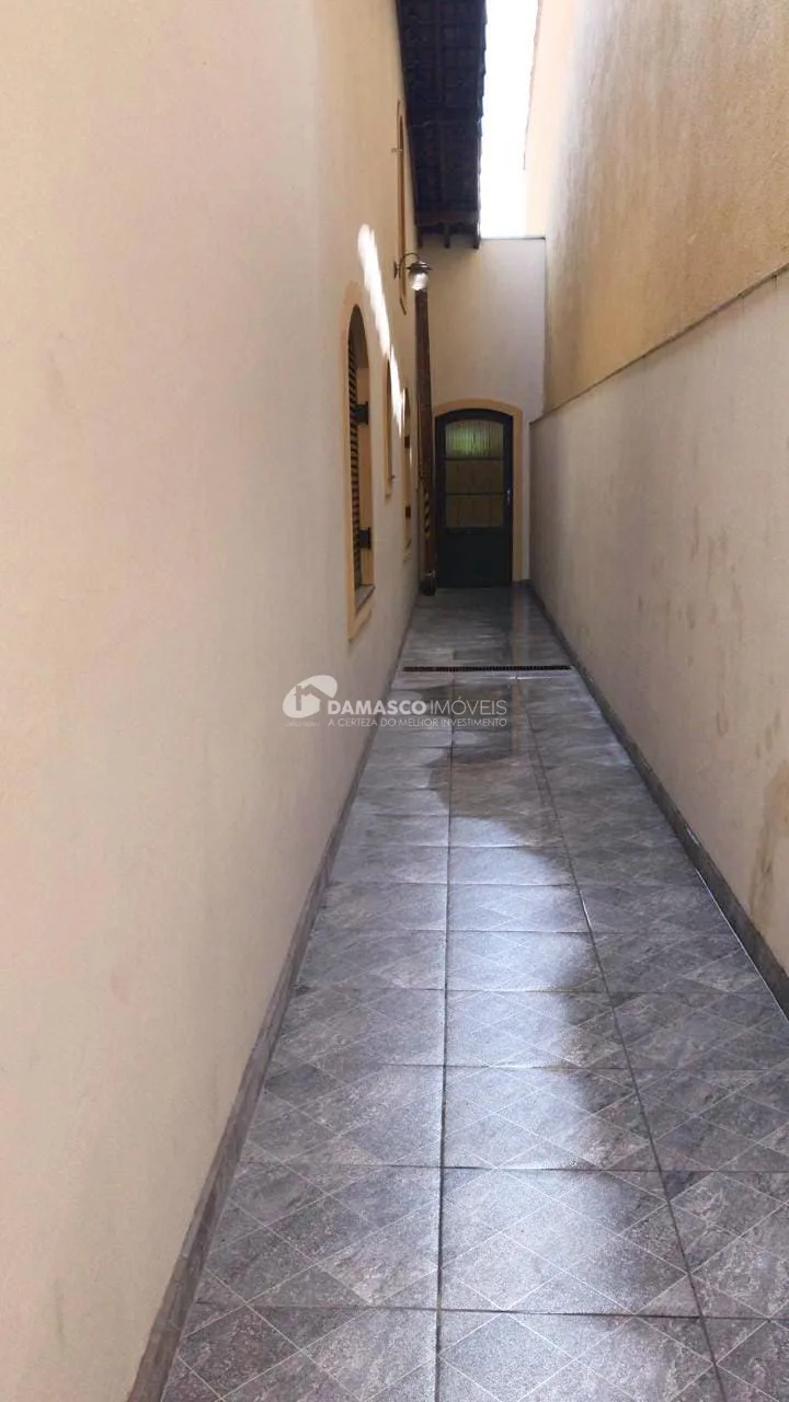 Casa à venda 2 Quartos, 1 Suite, 4 Vagas, 200M², Campestre, Santo André - SP