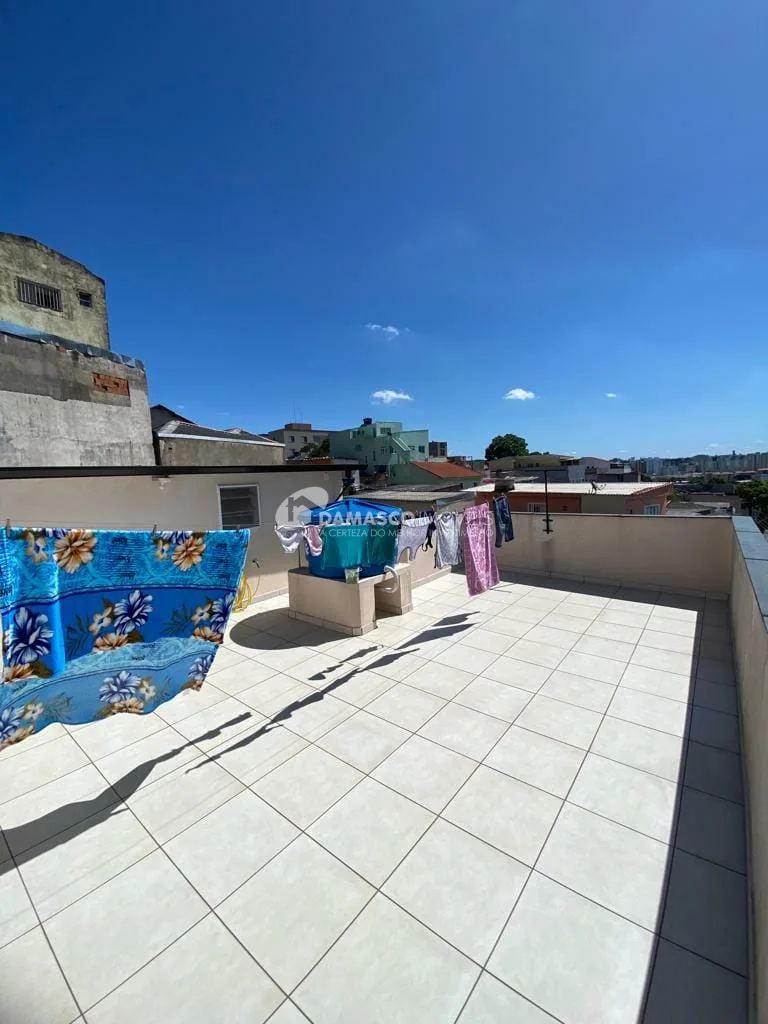 Sobrado à venda 3 Quartos, 1 Suite, 3 Vagas, 222M², Vila Palmares, Santo André - SP