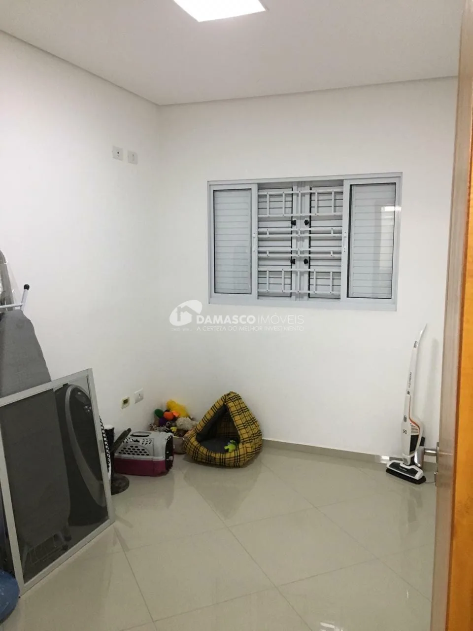Casa à venda 2 Quartos, 3 Vagas, 180M², Parque das Nações, Santo André - SP