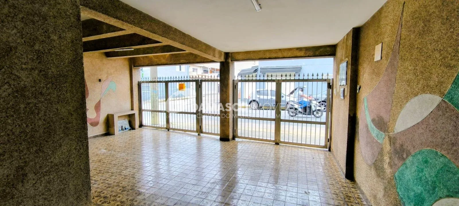Casa Térrea -  Boa Vista sendo uma Casa de Laje  na frente e outra nos fundos,   São Caetano do Sul