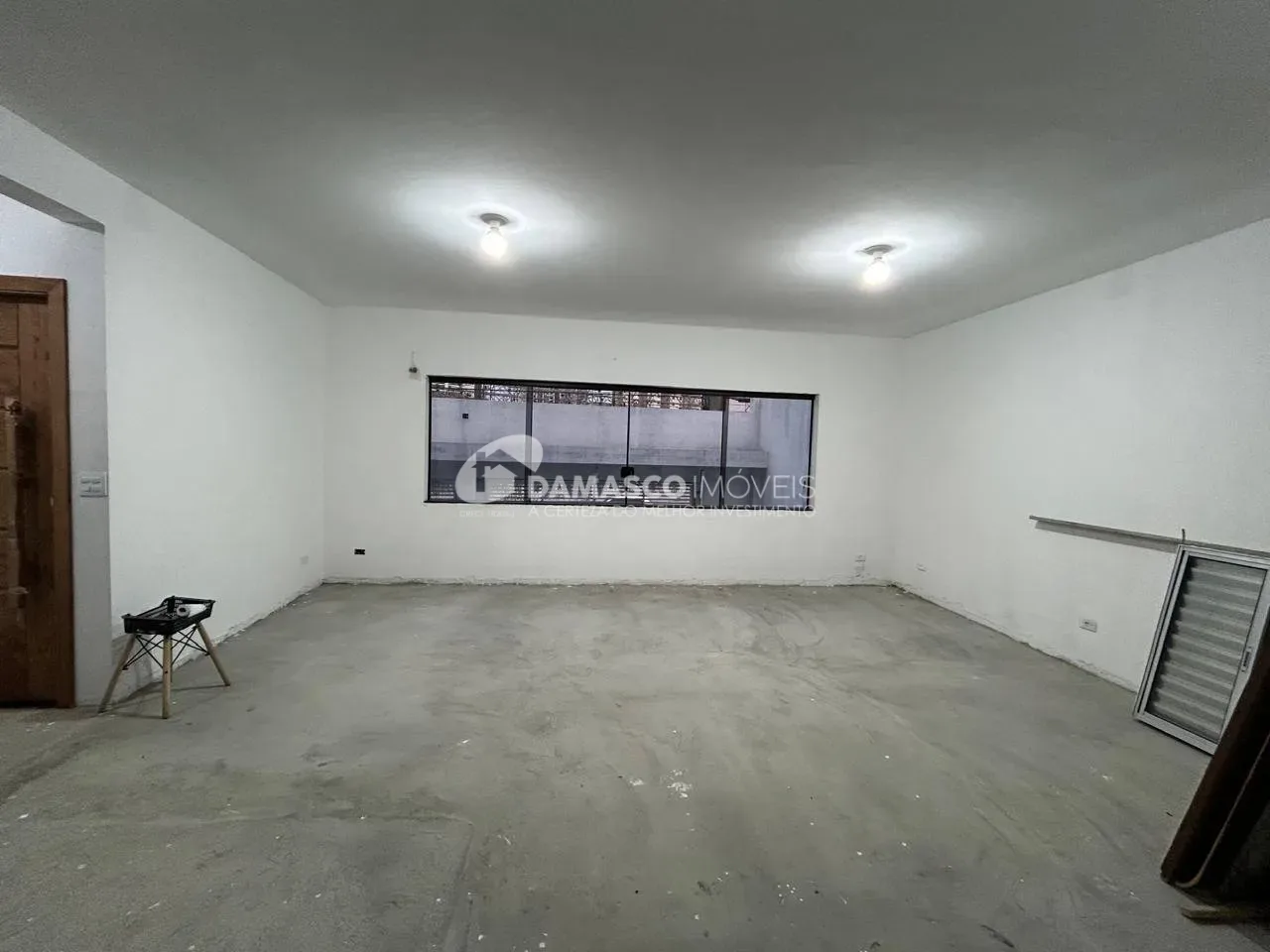 Sobrado à venda no Santa Paula | 176 m² | 2 dormitórios | 1 suíte | 4 vagas