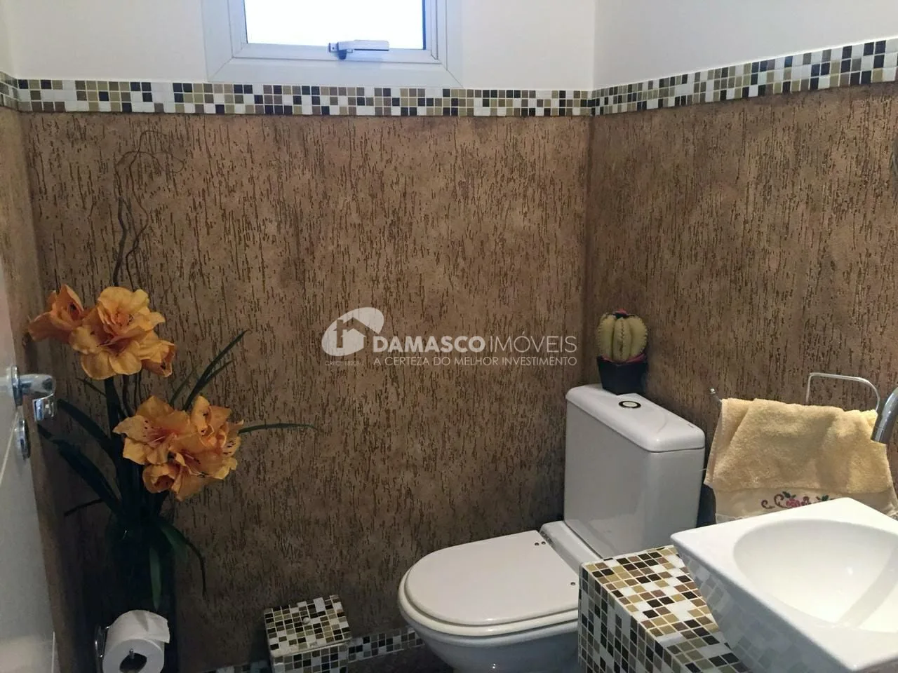 Sobrado para Locação 3 Quartos, 1 Suite, 4 Vagas, Santo Antônio, São Caetano do Sul - SP