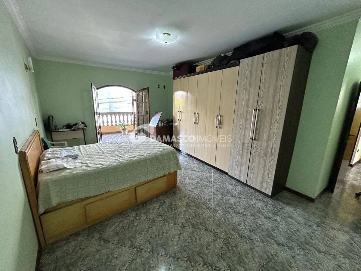 Sobrado a venda, 3 dorm, 4 vagas