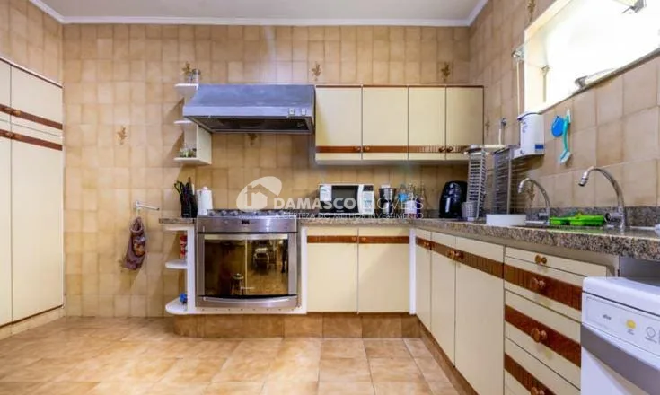 Sobrado à venda 3 Quartos, 1 Suite, 3 Vagas, 450M², Santa Paula, São Caetano do Sul - SP