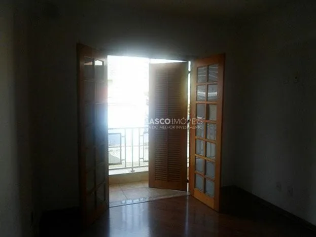 Sobrado à venda 3 Quartos, 1 Suite, 3 Vagas, 100M², Vila Valparaíso, Santo André - SP