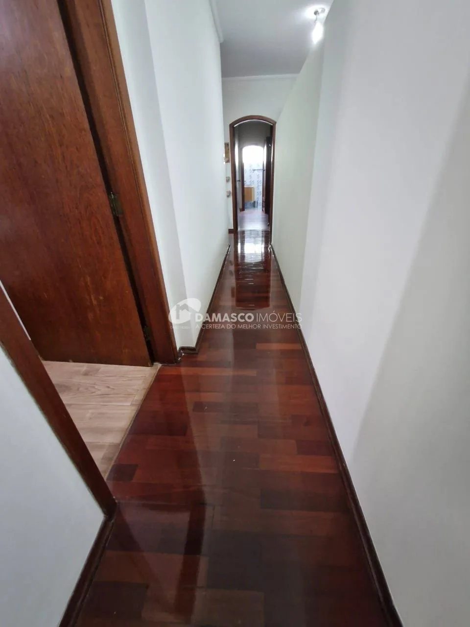 Casa à venda com 239m², Jardim São Caetano, São Caetano do Sul, SP