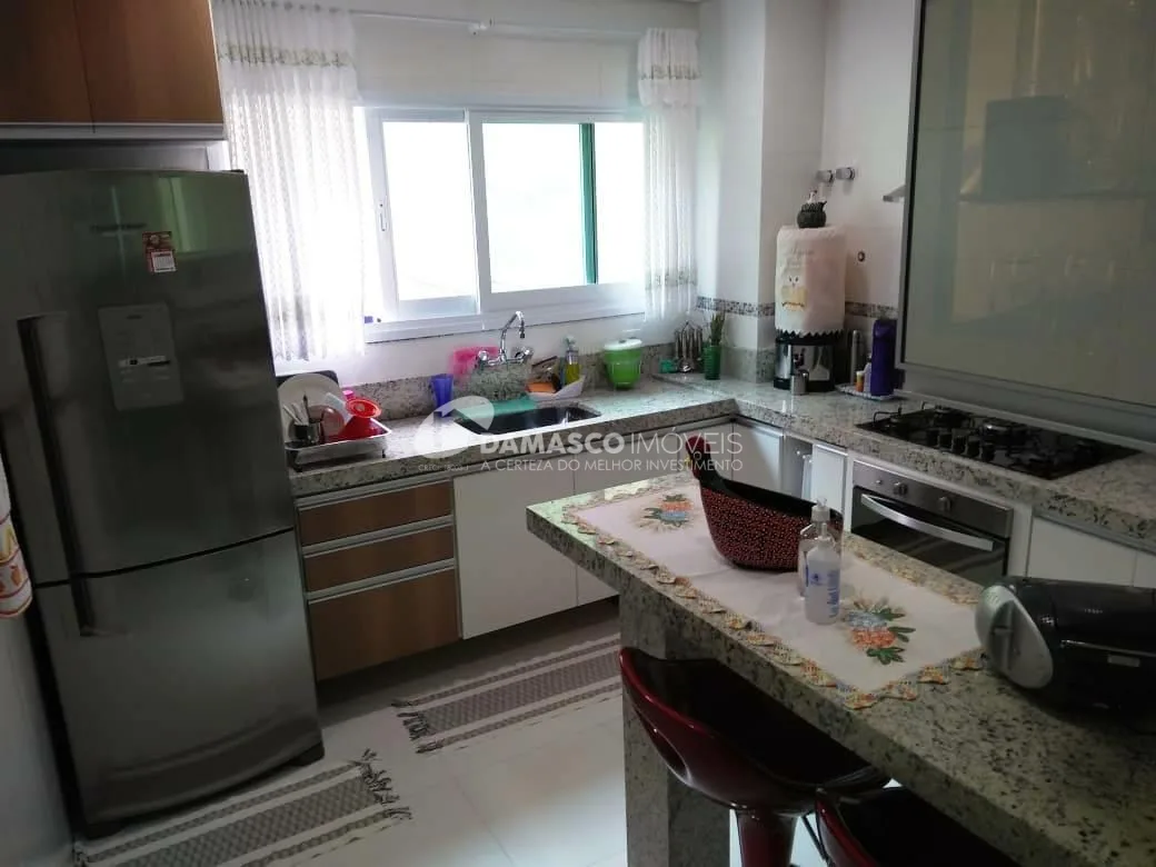 Sobrado à venda 3 Quartos, 3 Suites, 6 Vagas, 306M², Olímpico, São Caetano do Sul - SP