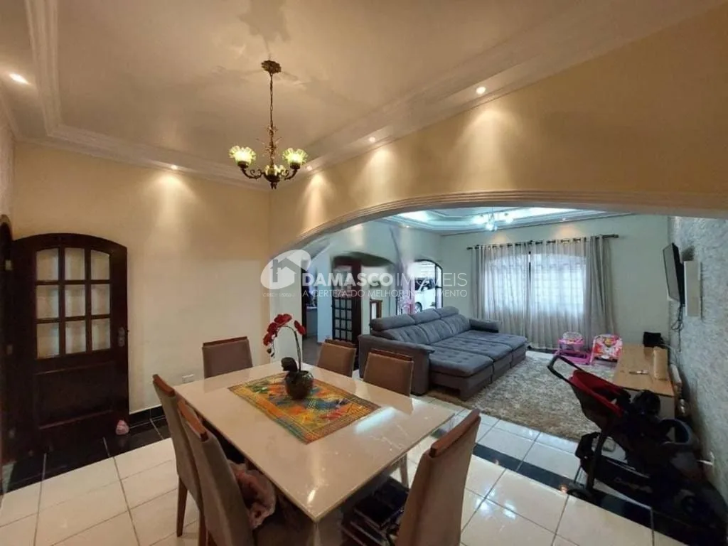 Casa à venda 3 Quartos, 1 Suite, 4 Vagas, 149M², Parque Marajoara, Santo André - SP
