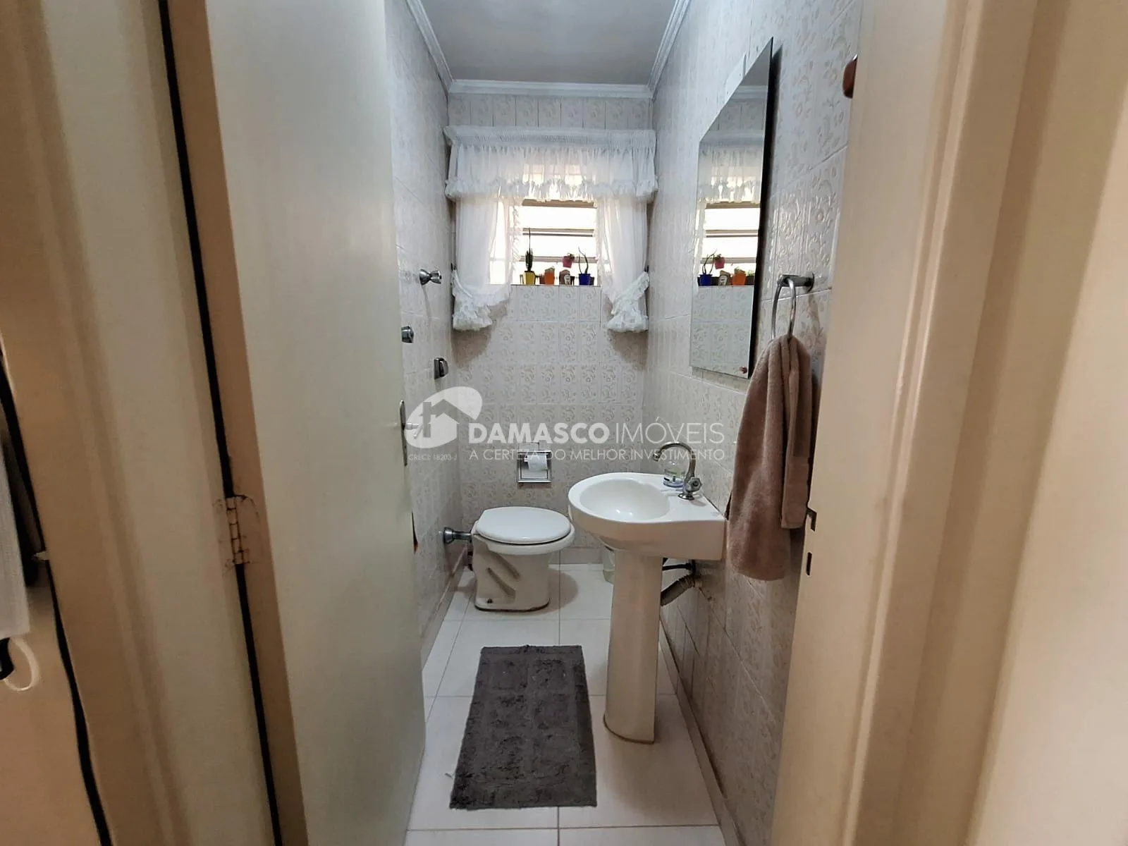 Sobrado à venda 3 Quartos, 1 Suite, 2 Vagas, Santa Maria, Santo André - SP
