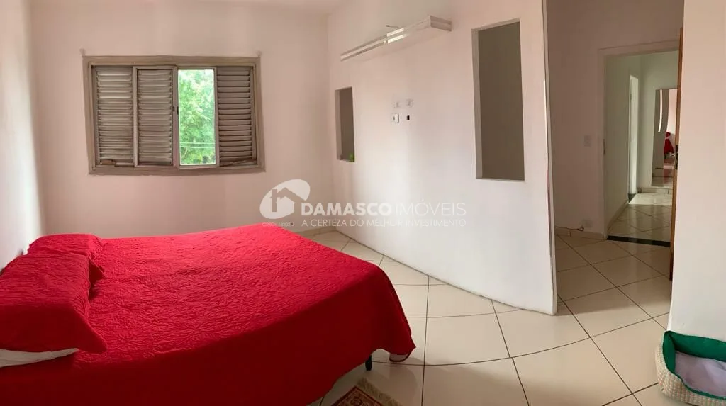 Sobrado à venda 3 Quartos, 2 Vagas, 124M², Santa Maria, São Caetano do Sul - SP