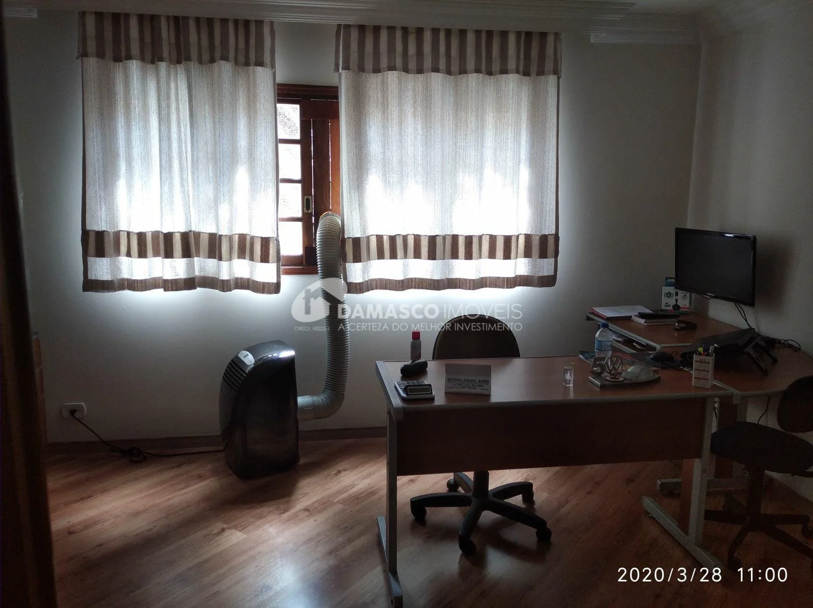 Sobrado à venda 3 Quartos, 1 Suite, 4 Vagas, 155M², Vila Alpina, São Paulo - SP