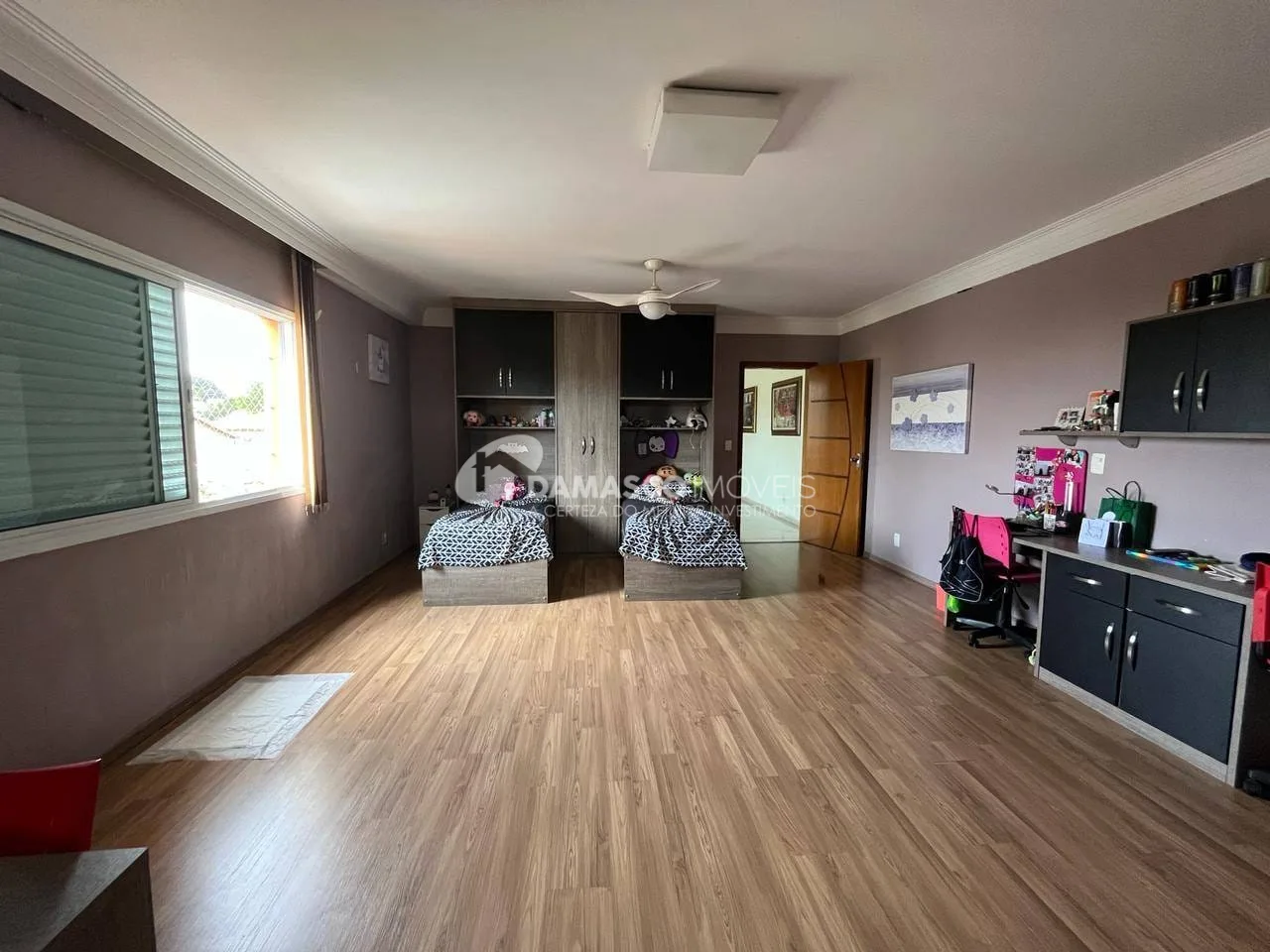 Incrível Sobrado à venda com 3 suítes e 5 vagas de garagem, Bairro Olímpico, São Caetano do Sul, SP