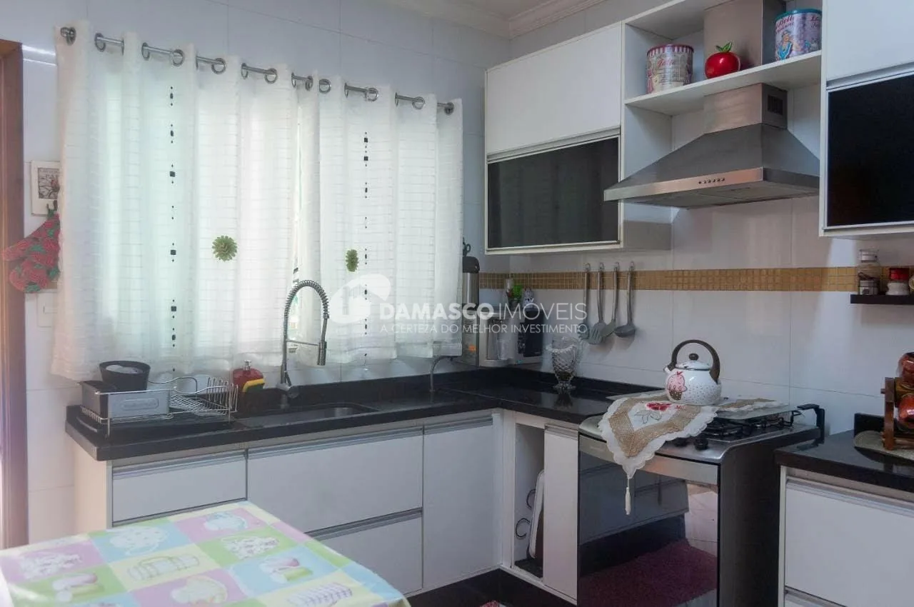 Sobrado à venda 3 Quartos, 1 Suite, 2 Vagas, Vila Alpina, São Paulo - SP