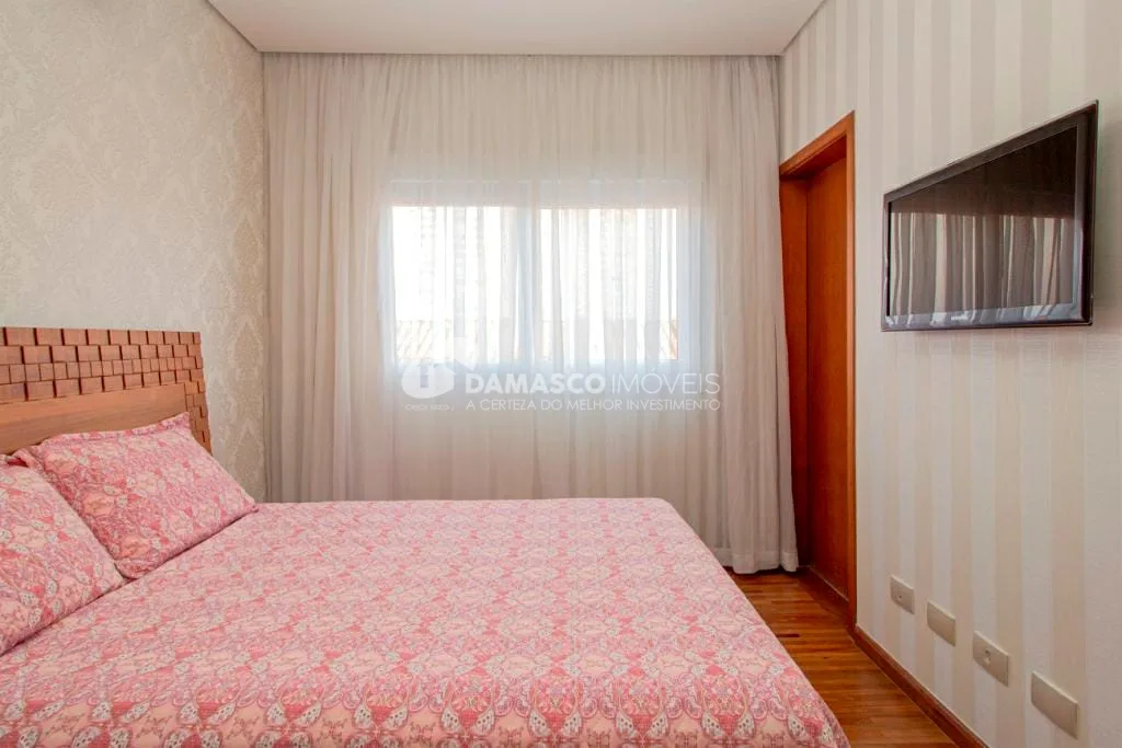 Sobrado à venda 4 Quartos, 4 Suites, 6 Vagas, 550M², Jardim São Caetano, São Caetano do Sul - SP