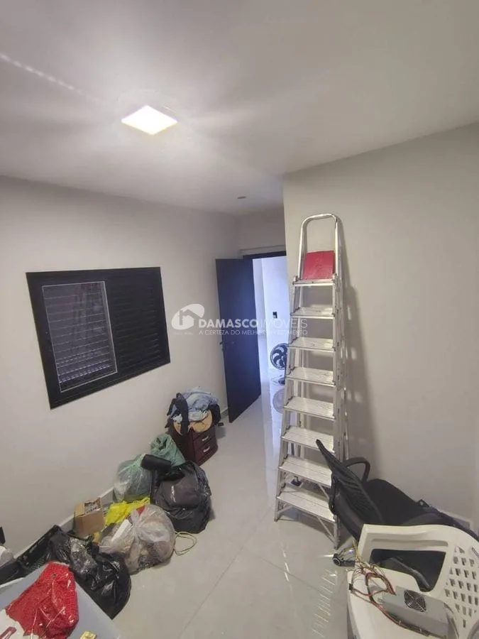Sobrado com 2 Dormitório, 3 vagas no bairro Olímpico - São Caetano do Sul