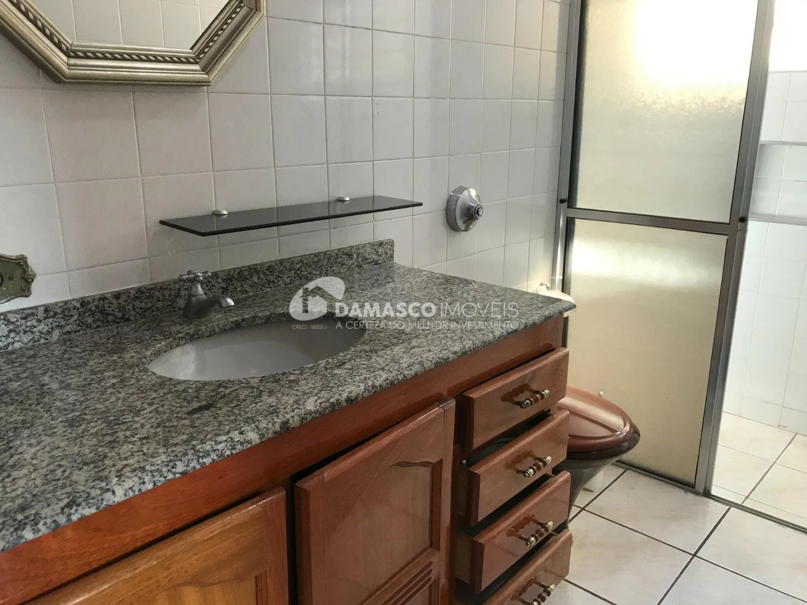Sobrado à venda 4 Quartos, 1 Suite, 2 Vagas, 257M², Vila Palmares, Santo André - SP