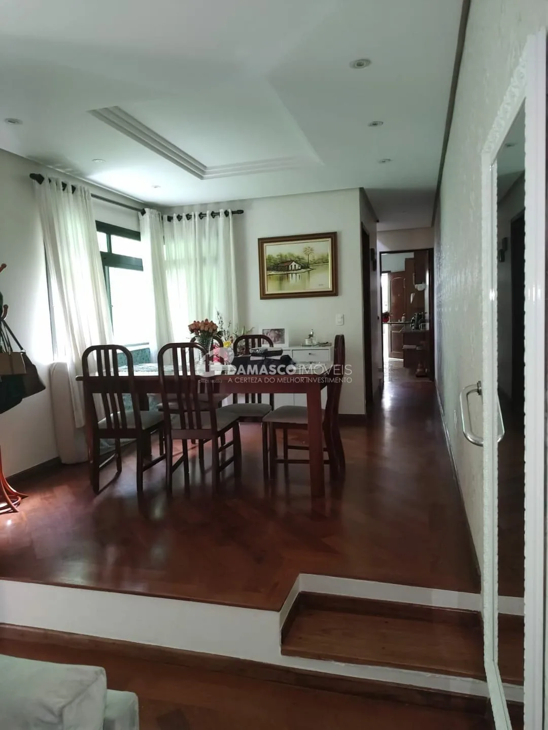 Sobrado à venda 3 Quartos, 1 Suite, 4 Vagas, Vila Alpina, São Paulo - SP