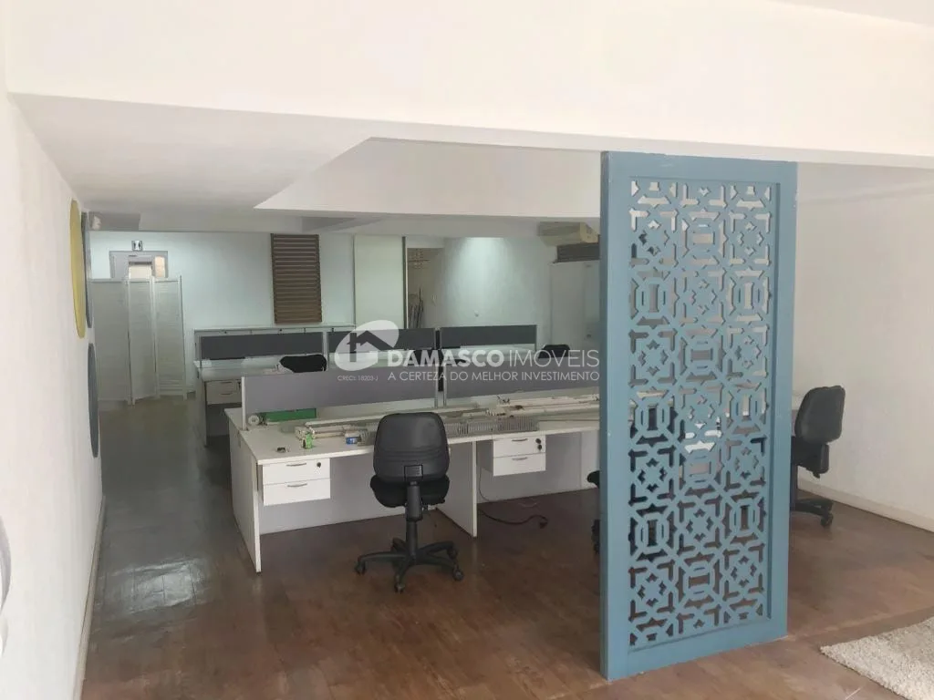 Sobrado para Locação Mobilhado, 5 Vagas, 335M², Santa Paula, São Caetano do Sul - SP