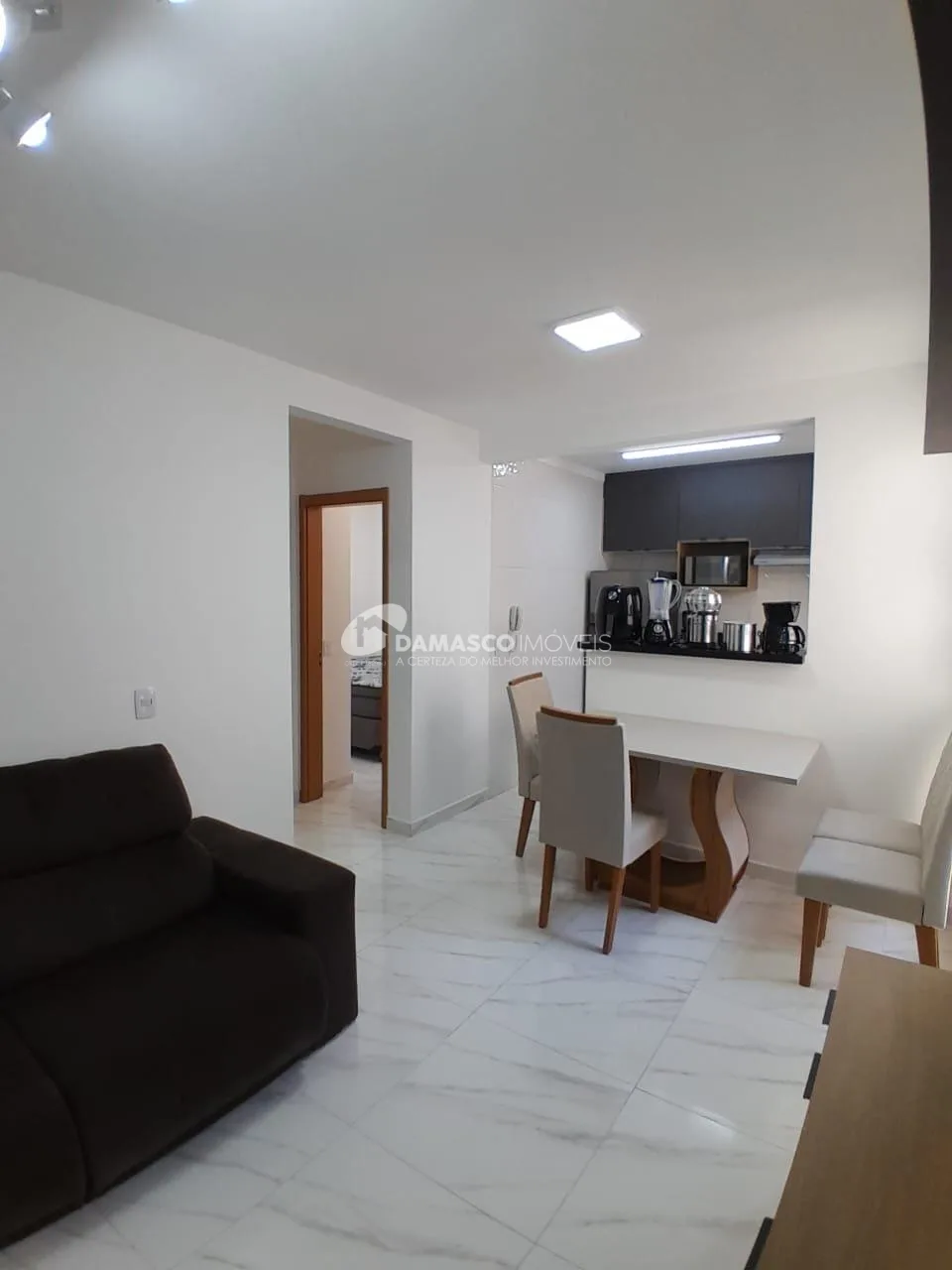 Apartamento à venda, Estância Guatambu, Itaquaquecetuba, SP