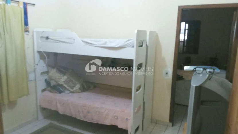 Casa à venda 2 Quartos, 2 Vagas, 167M², Vila Sacadura Cabral, Santo André - SP