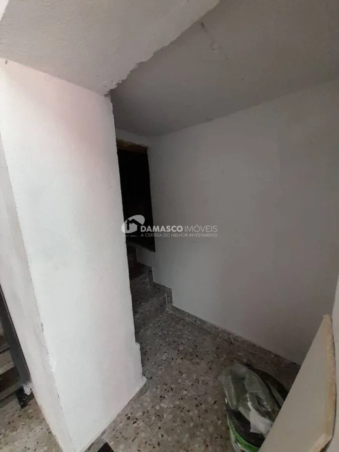 Salão  comercial para locação com 25mts²+ 23mts² de mezanino