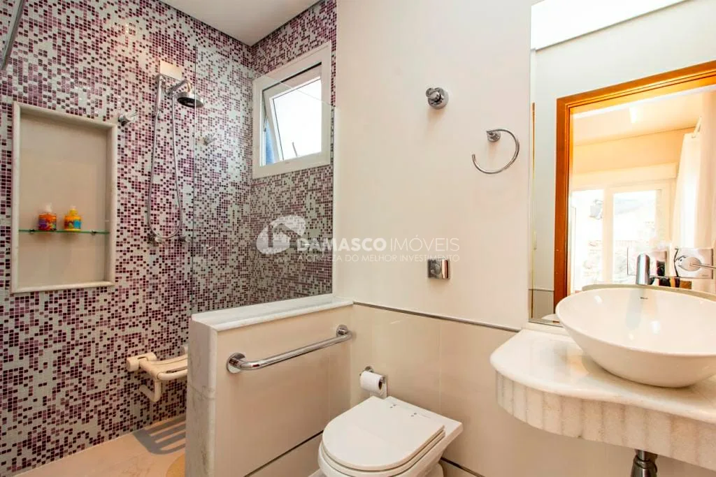 Sobrado à venda 4 Quartos, 4 Suites, 6 Vagas, 550M², Jardim São Caetano, São Caetano do Sul - SP