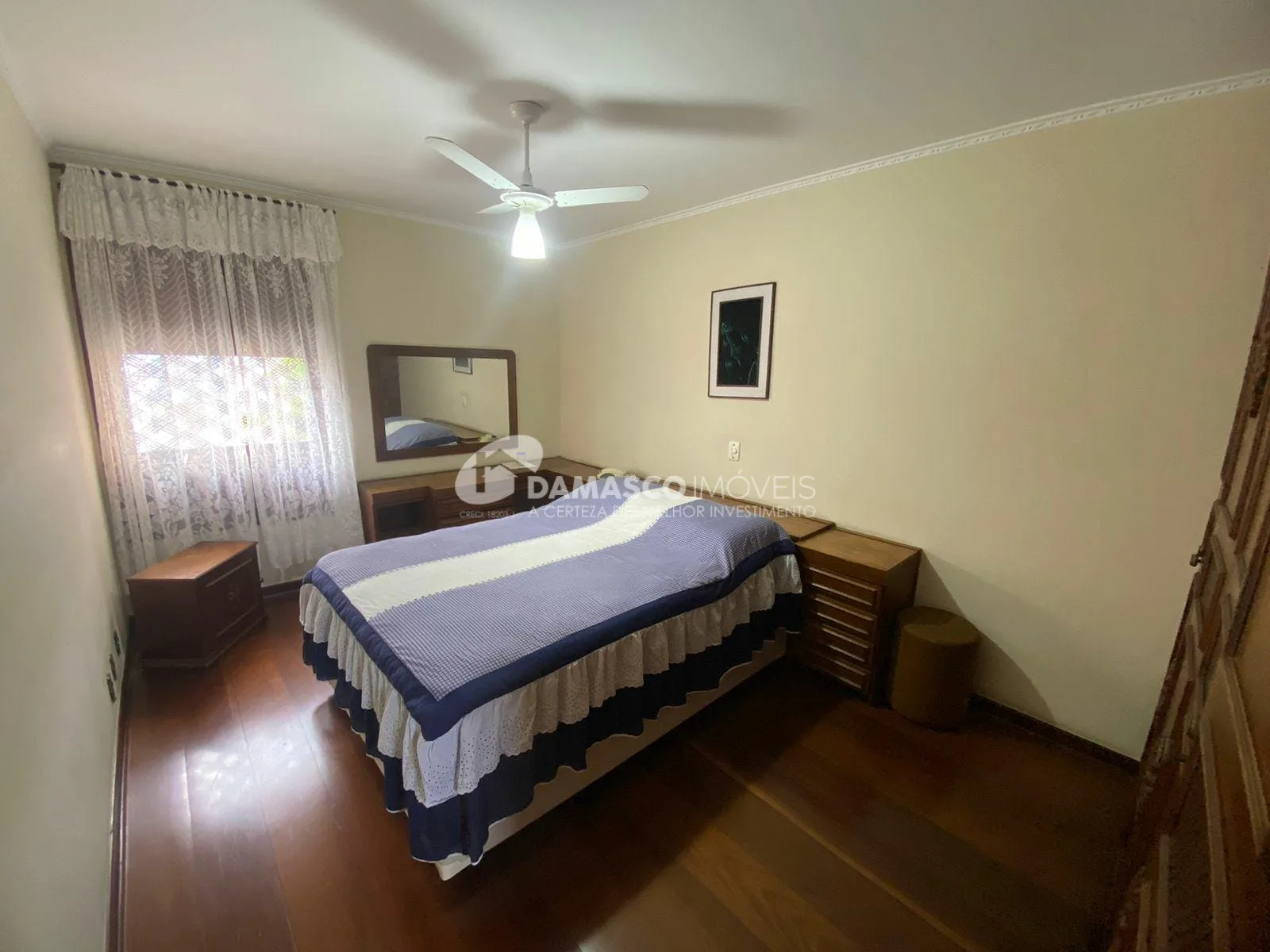 Sobrado à venda 3 Quartos, 3 Suites, 6 Vagas, 286M², Santa Maria, São Caetano do Sul - SP