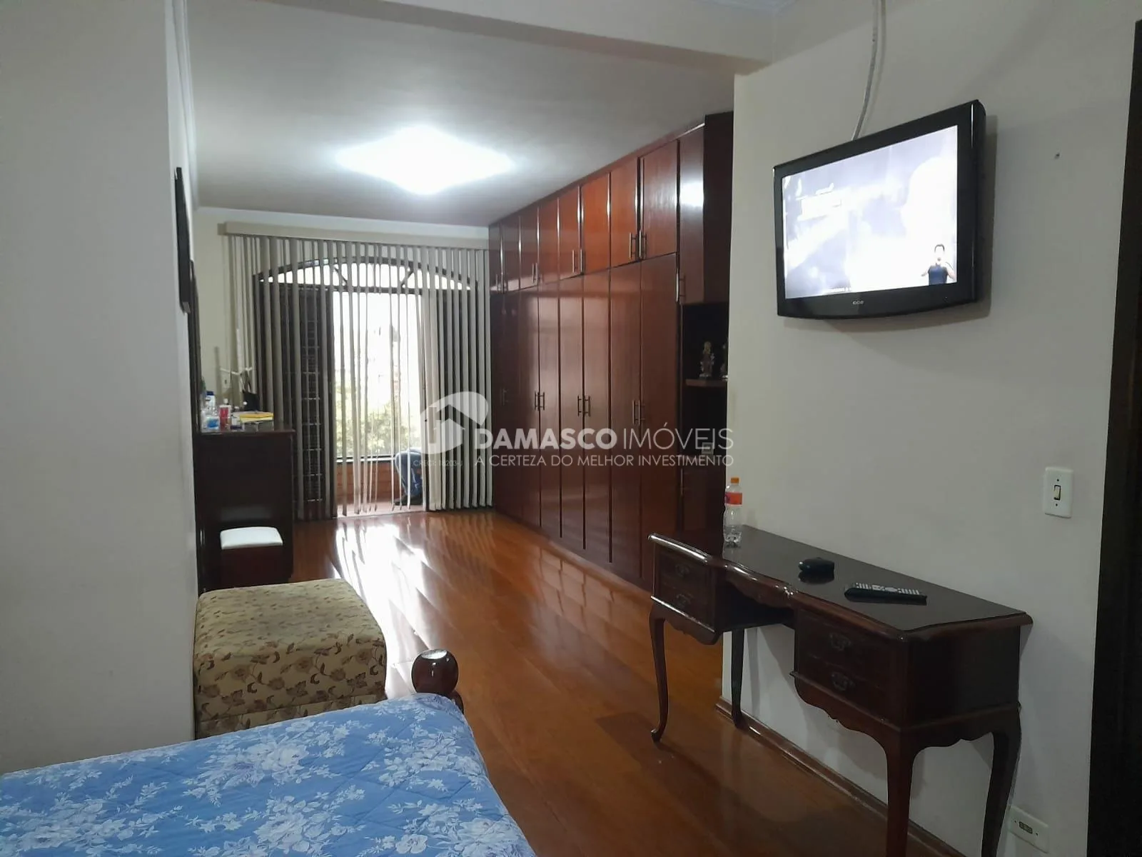 Sobrado à venda 3 Quartos, 1 Suite, 3 Vagas, 291M², Santa Maria, São Caetano do Sul - SP