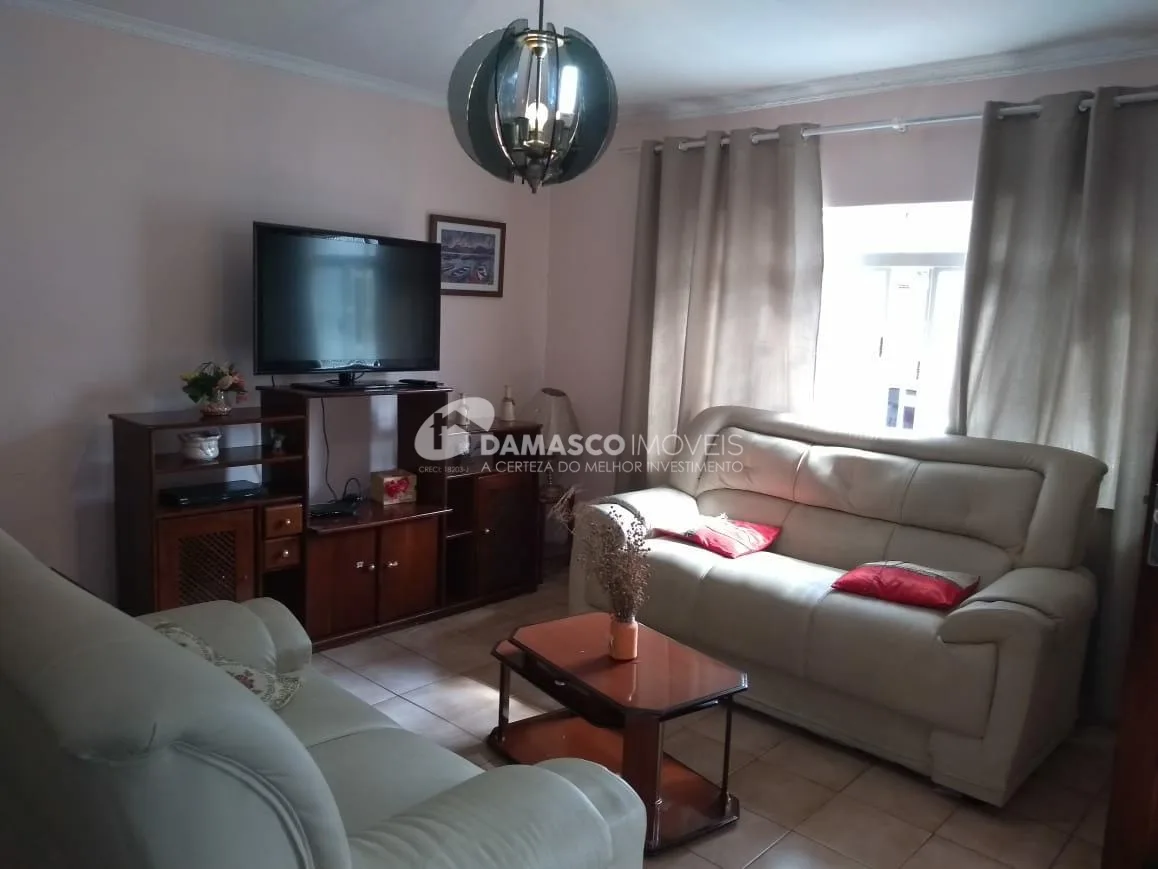 Sobrado à venda 3 Quartos, 1 Suite, 2 Vagas, 120M², Barcelona, São Caetano do Sul - SP
