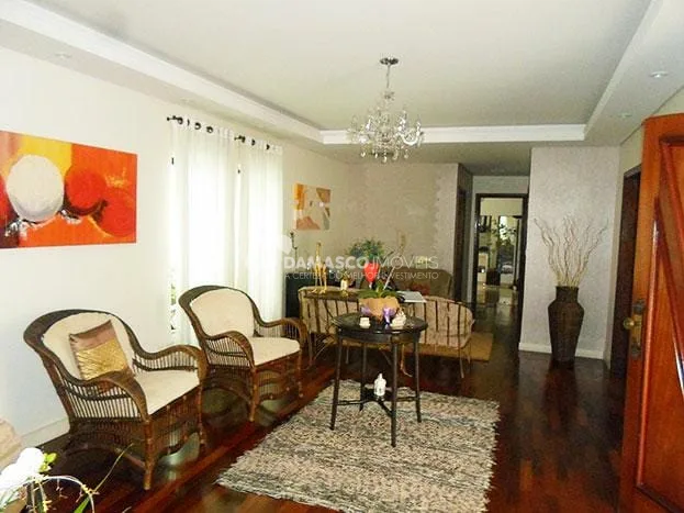 Sobrado à venda 3 Quartos, 3 Suites, 5 Vagas, 360M², Jardim São Caetano, São Caetano do Sul - SP