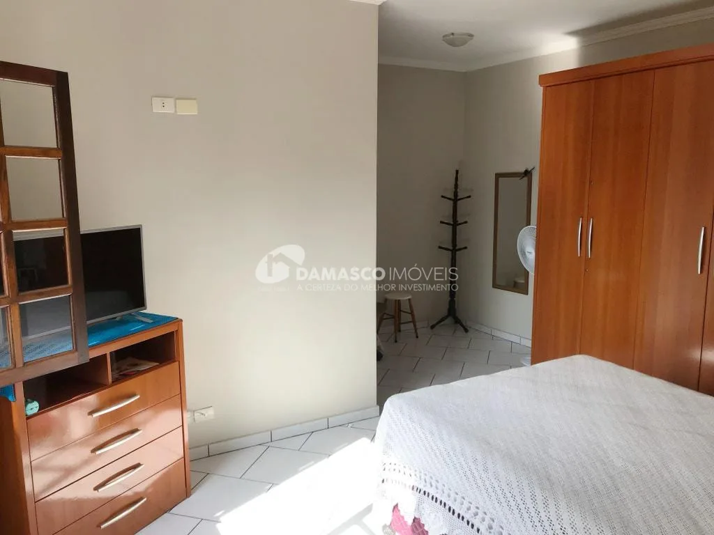 Casa à venda 2 Quartos, 1 Suite, 1 Vaga, 299M², Barcelona, São Caetano do Sul - SP