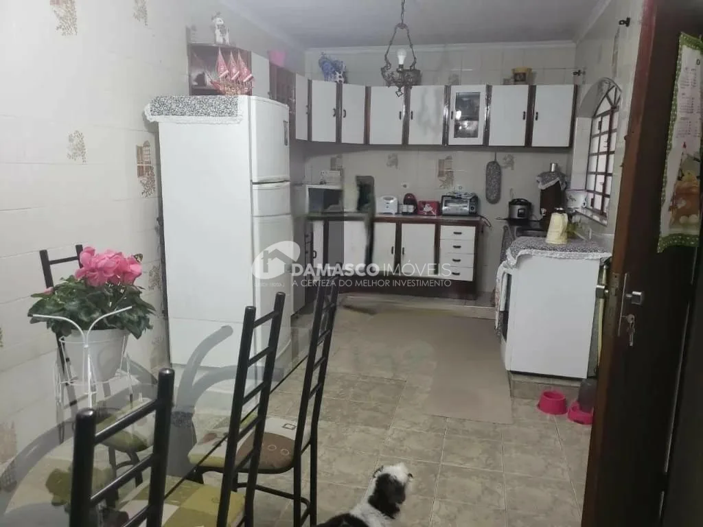 Sobrado à venda 2 Quartos, 2 Vagas, 225M², Cerâmica, São Caetano do Sul - SP