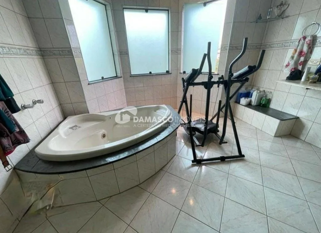 Sobrado à venda 4 Quartos, 4 Suites, 5 Vagas, 324M², Jardim São Caetano, São Caetano do Sul - SP