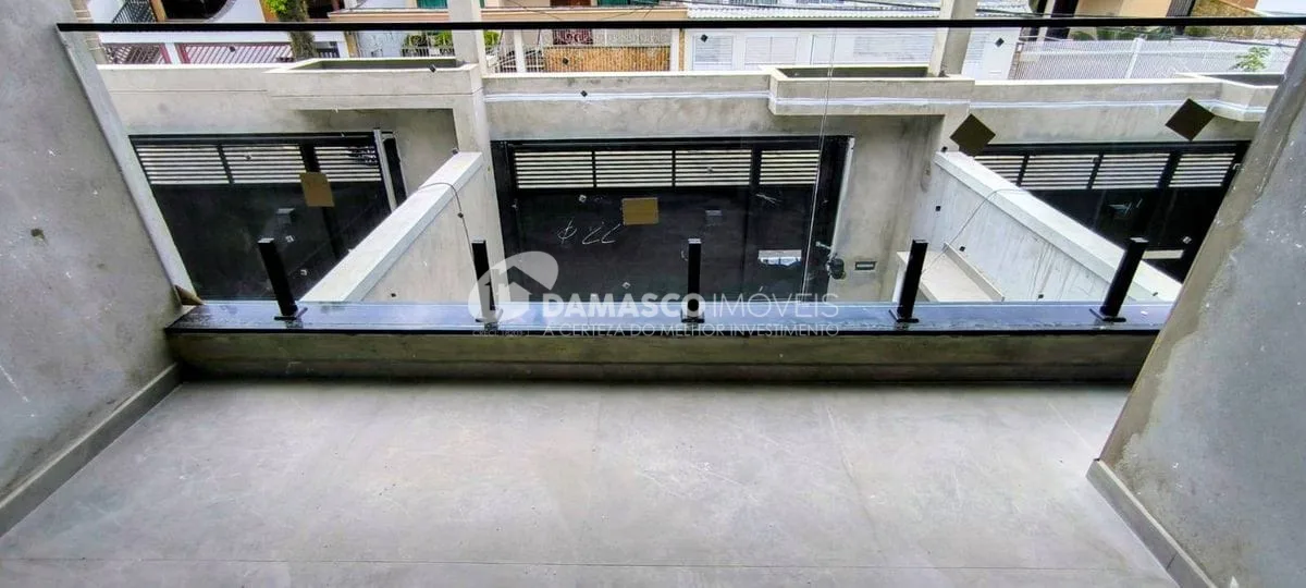 Sobrado Novo , 3 dorm, 2 suítes,  165m2, Olímpico