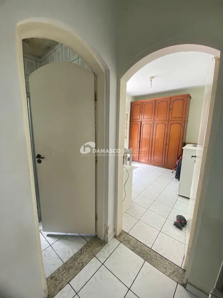 Casa à venda 2 Quartos, 3 Vagas, 198M², Campestre, Santo André - SP