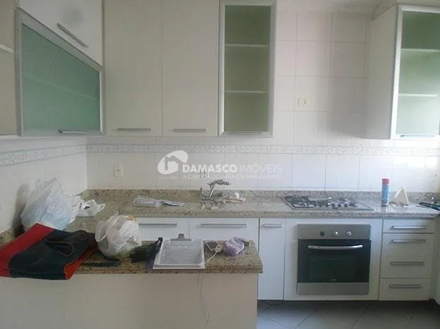 Sobrado à venda 3 Quartos, 1 Suite, 3 Vagas, 100M², Vila Valparaíso, Santo André - SP