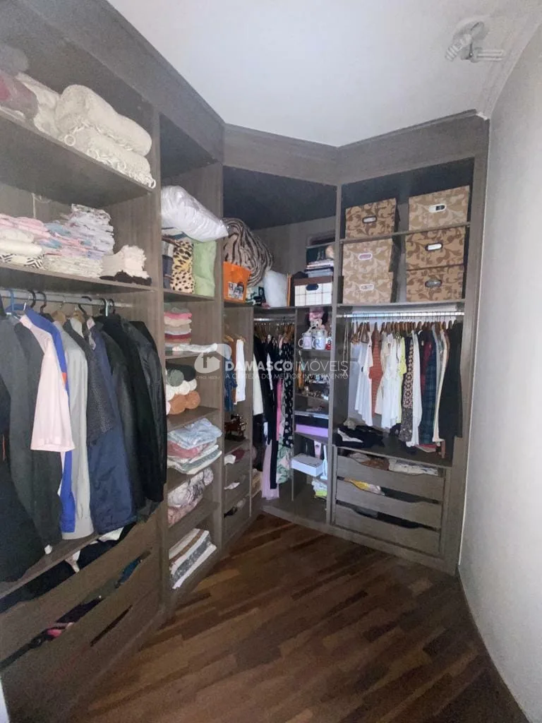 Sobrado à venda 3 Quartos, 3 Suites, 4 Vagas, 347M², Campestre, Santo André - SP