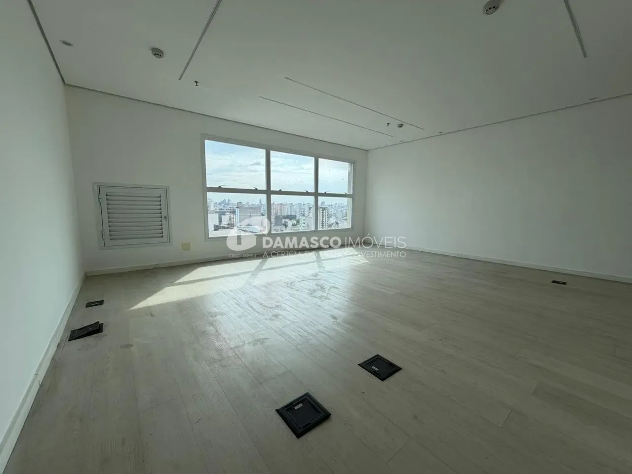 Sala Comercial com 37 m² à venda , com localização privilegiada, no Centro de São Caetano do Sul, SP