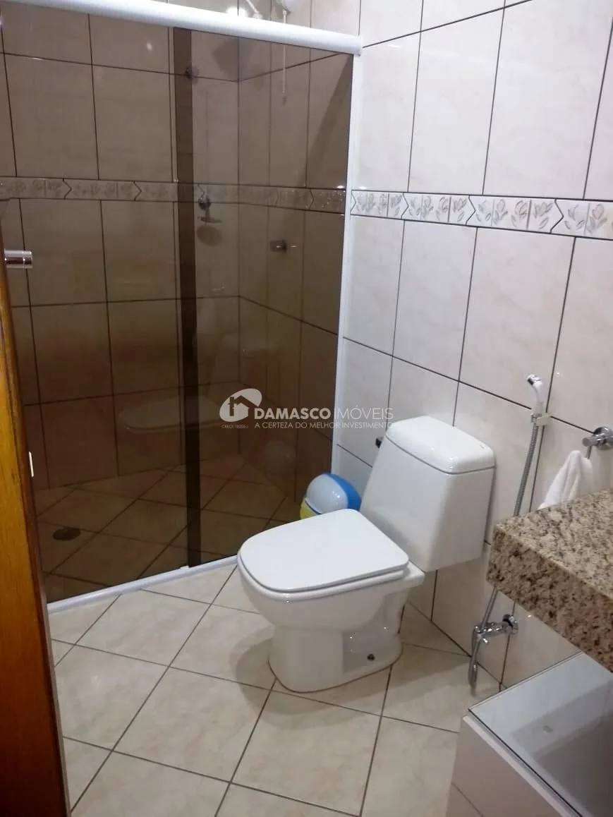 Sobrado à venda 3 Quartos, 1 Suite, 16 Vagas, 572M², Nova Gerty, São Caetano do Sul - SP