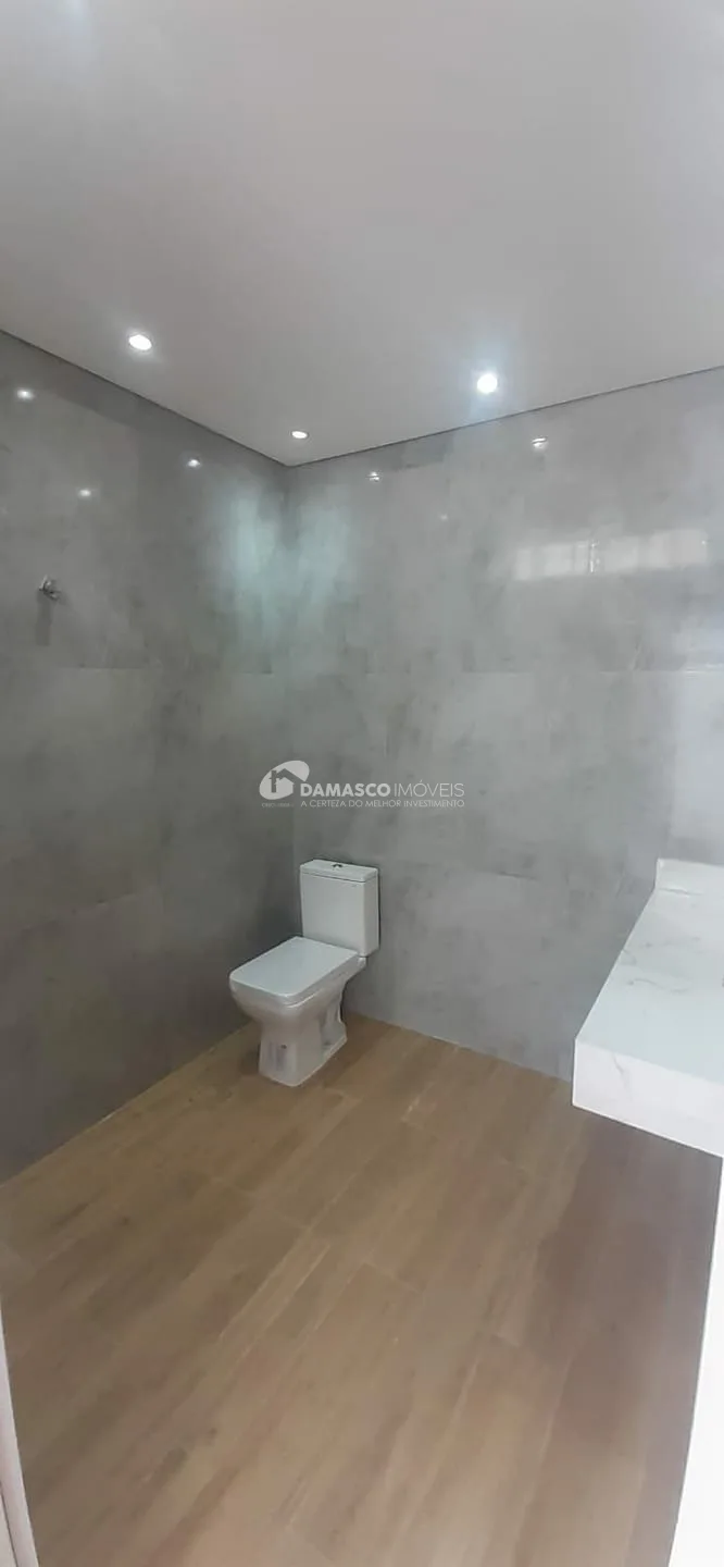 Sobrado à venda 3 Quartos, 2 Vagas, 250M², Vila Monumento, São Paulo - SP