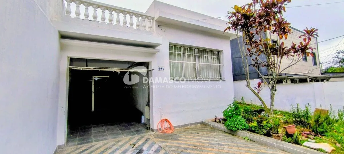 Casa com 2 quartos, 3 vagas no bairro Olímpico