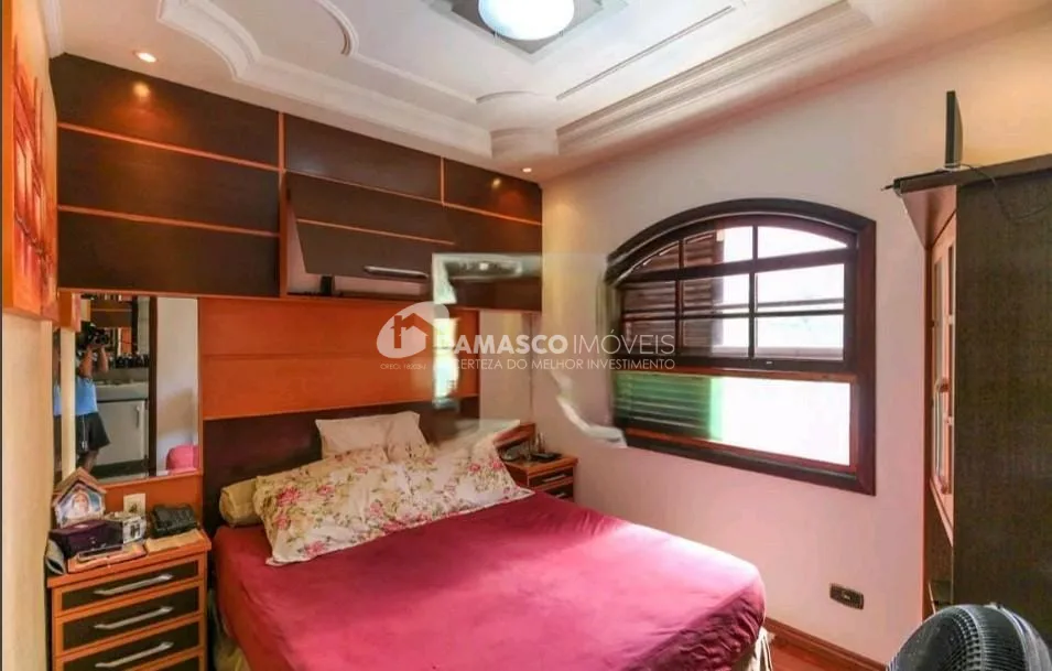 Casa à venda 5 Quartos, 3 Suites, 6 Vagas, 330M², Vila Alpina, São Paulo - SP