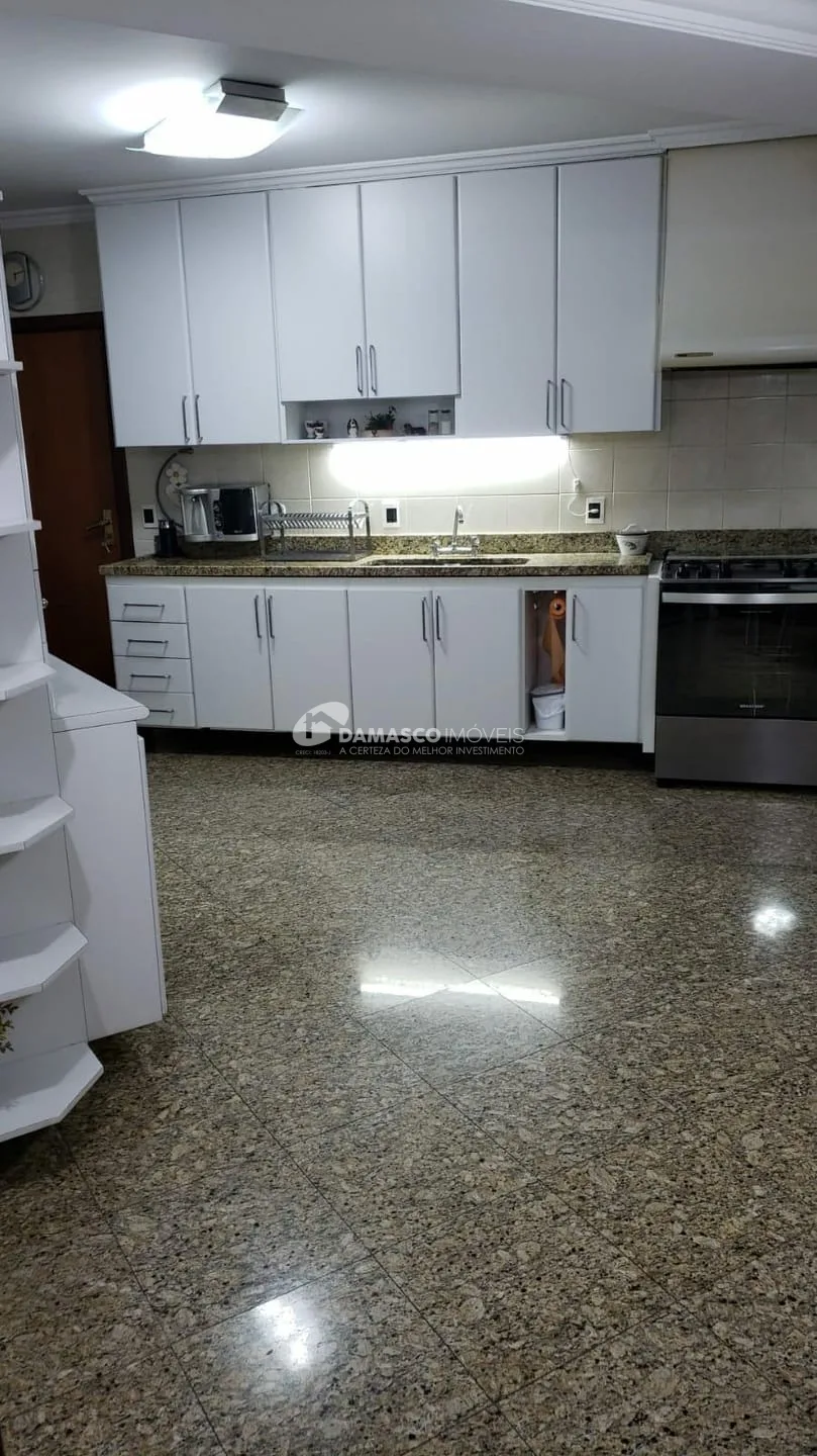 Apartamento à venda 3 Quartos, 3 Suites, 2 Vagas, 205M², Barcelona, São Caetano do Sul - SP 