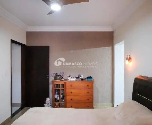 Casa Assobradada a venda no Olimpico ScSul